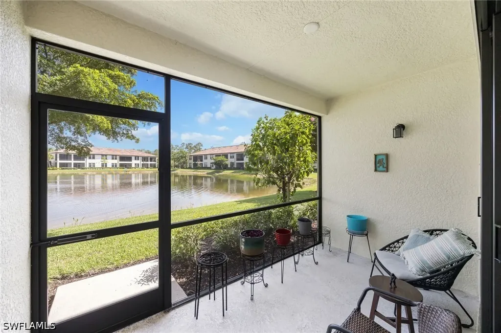 15122 Palmer Lake Circle Naples FL 34109