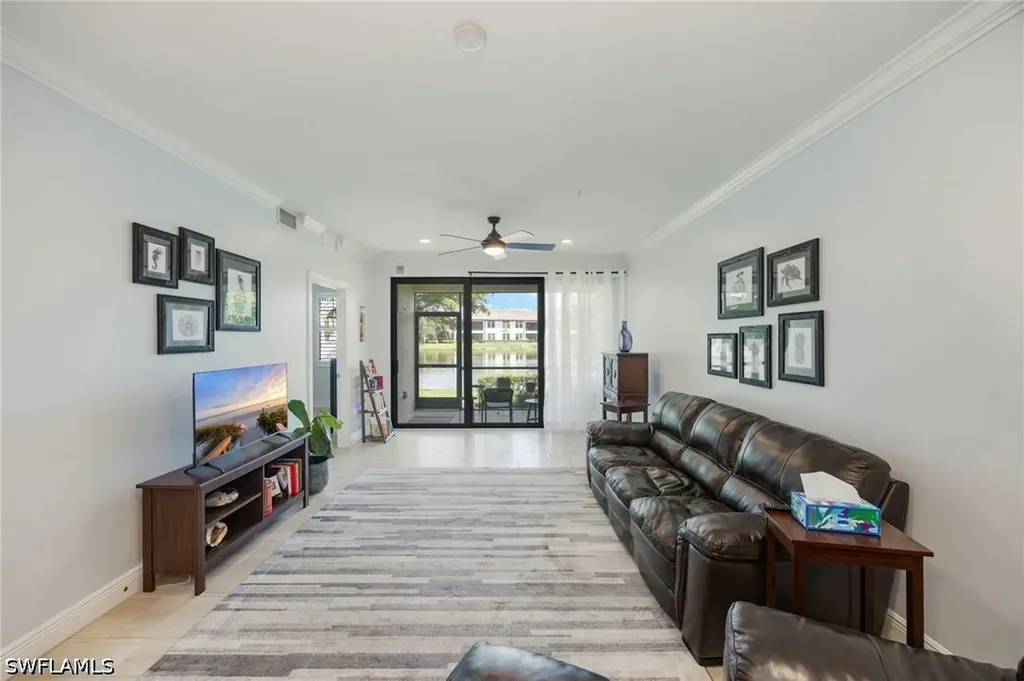 15122 Palmer Lake Circle Naples FL 34109