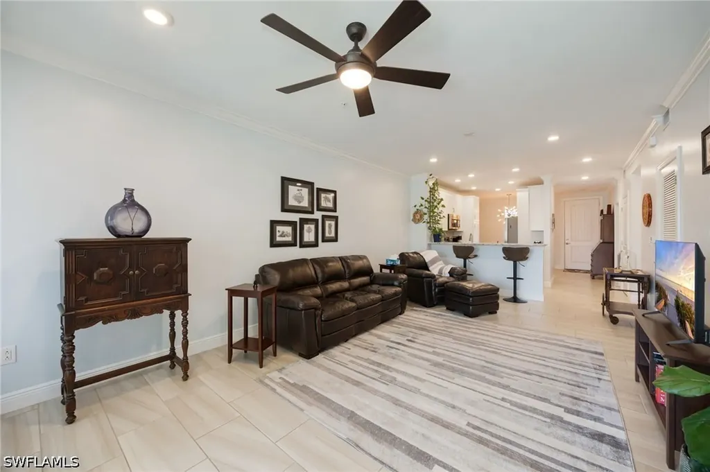 15122 Palmer Lake Circle Naples FL 34109