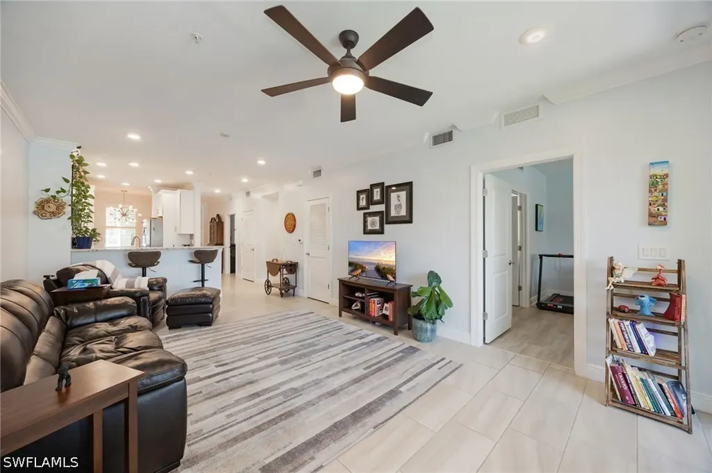 15122 Palmer Lake Circle Naples FL 34109