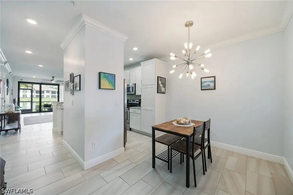 15122 Palmer Lake Circle Naples FL 34109