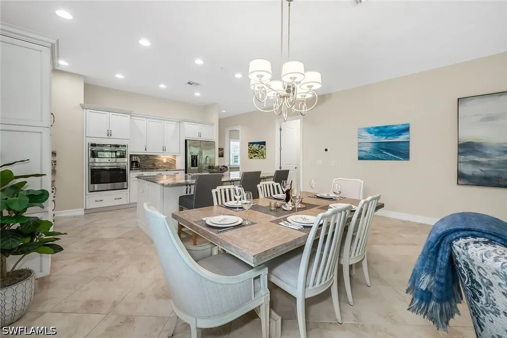 7825 Hawthorne Drive Naples FL 34113