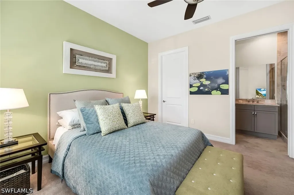 7825 Hawthorne Drive Naples FL 34113