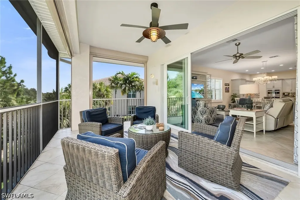 7825 Hawthorne Drive Naples FL 34113