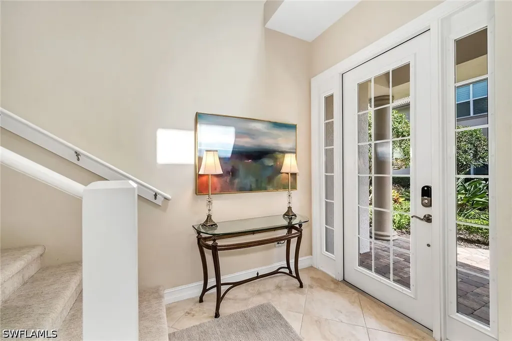 7825 Hawthorne Drive Naples FL 34113