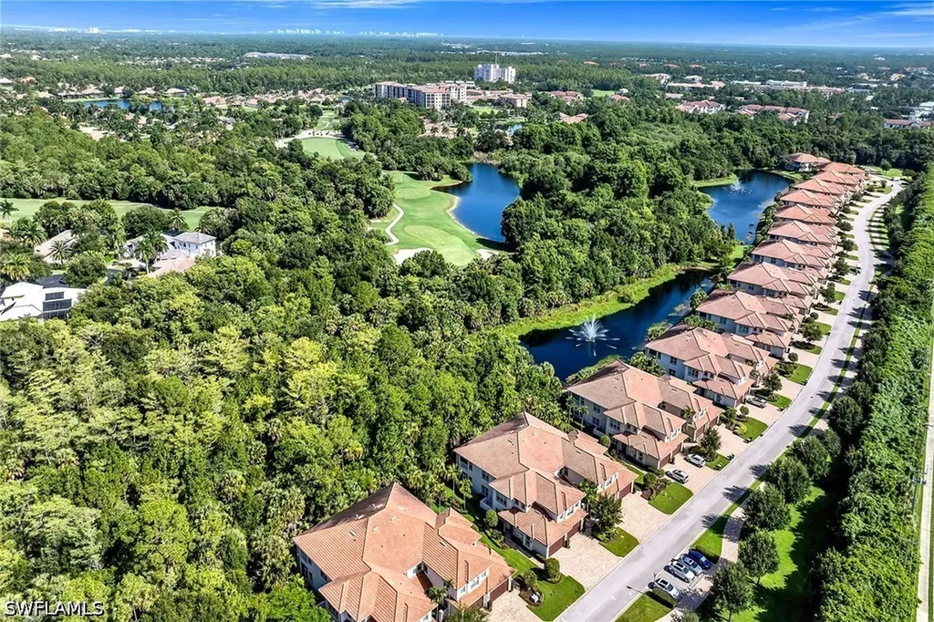 7825 Hawthorne Drive Naples FL 34113