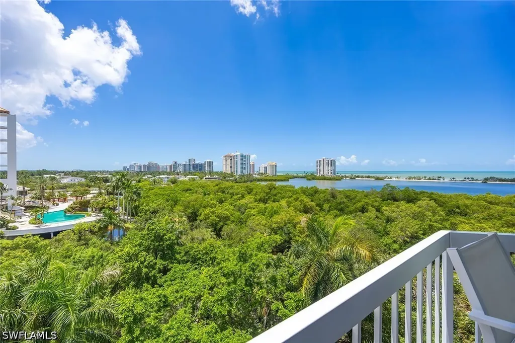 5501 Heron Point Drive Naples FL 34108