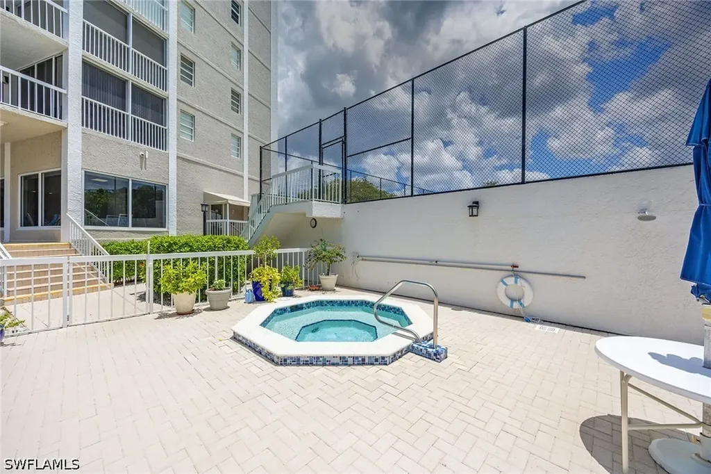 5501 Heron Point Drive Naples FL 34108