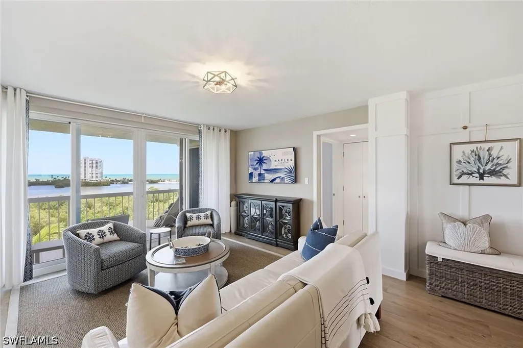 5501 Heron Point Drive Naples FL 34108
