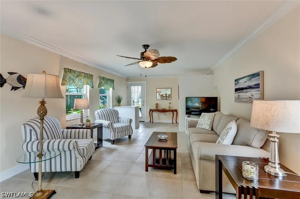 631 12th Avenue S Naples FL 34102