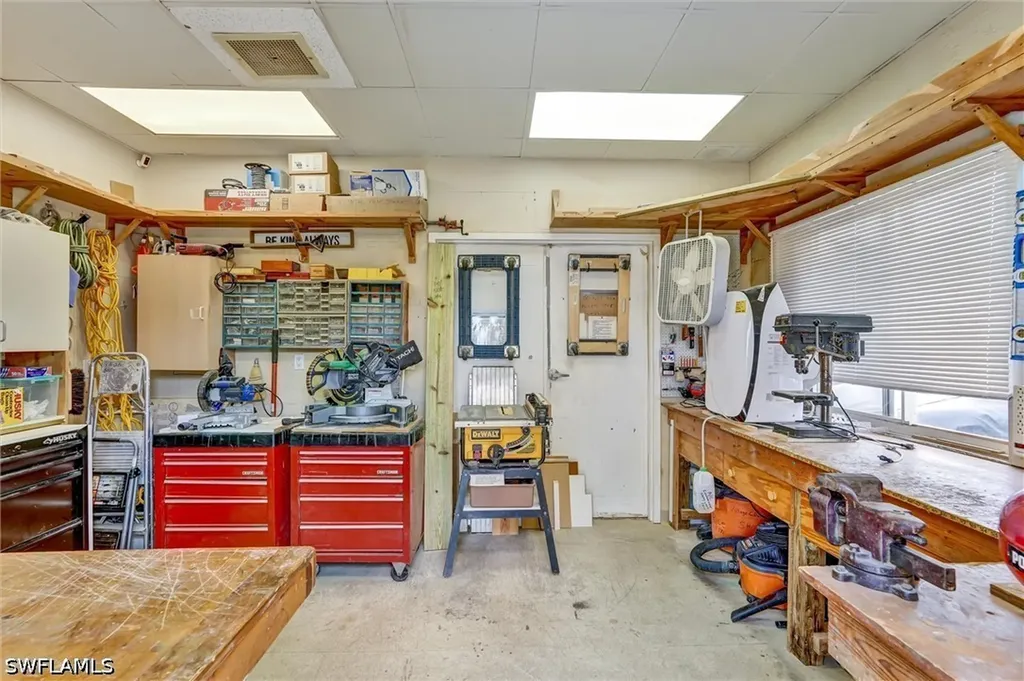 631 12th Avenue S Naples FL 34102
