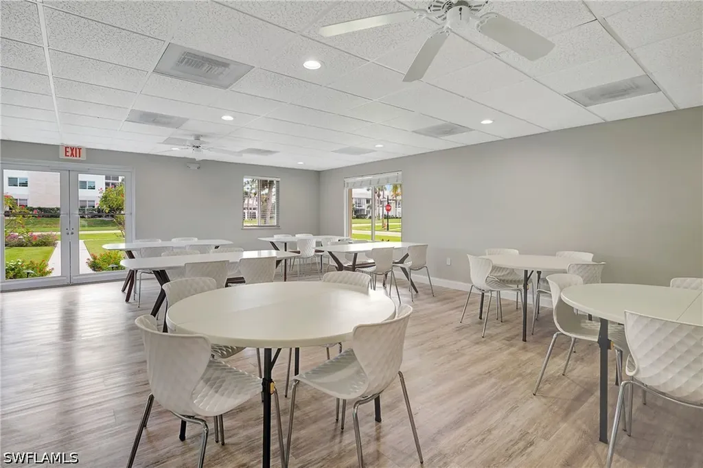 631 12th Avenue S Naples FL 34102