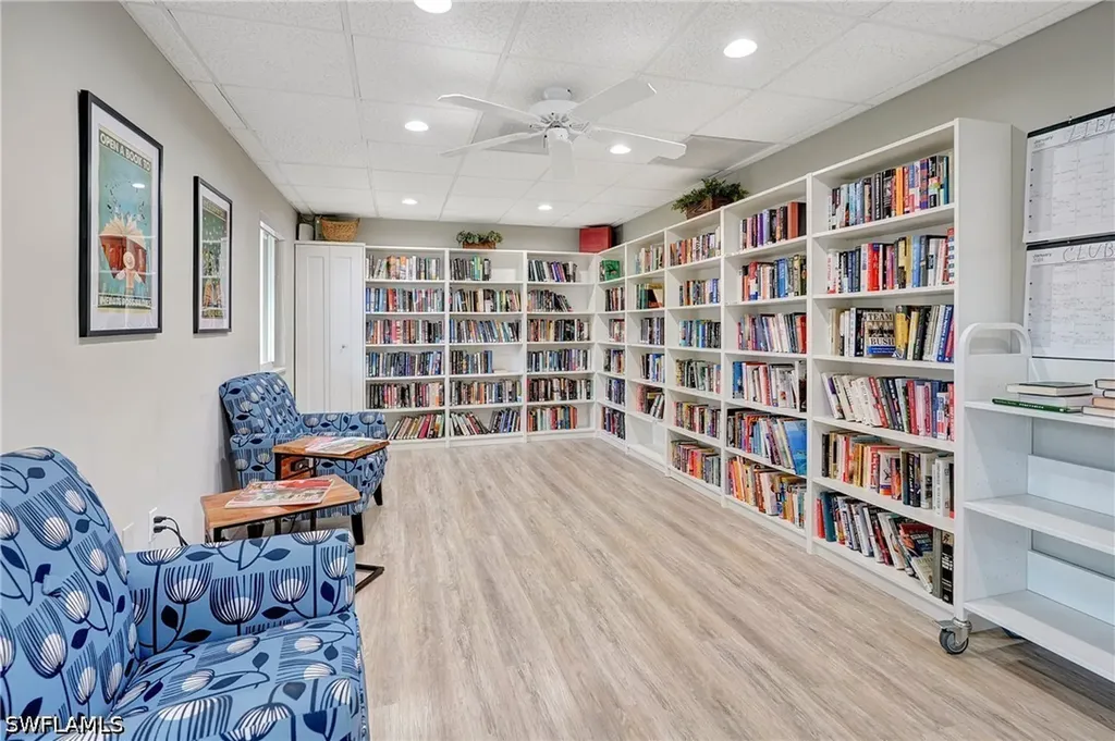 631 12th Avenue S Naples FL 34102