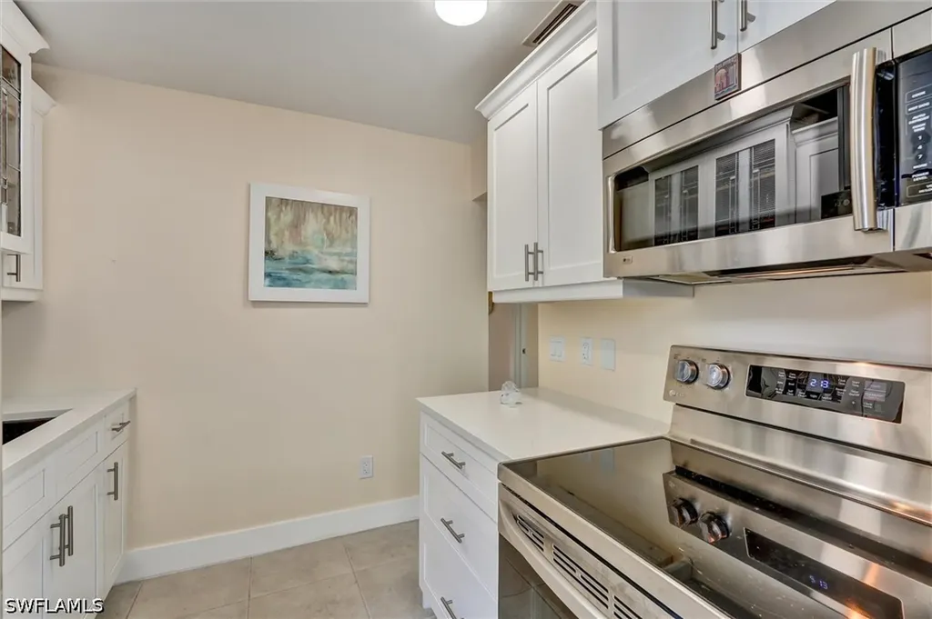 631 12th Avenue S Naples FL 34102