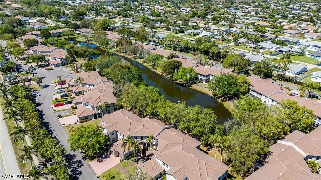300 Diamond Circle Naples FL 34110