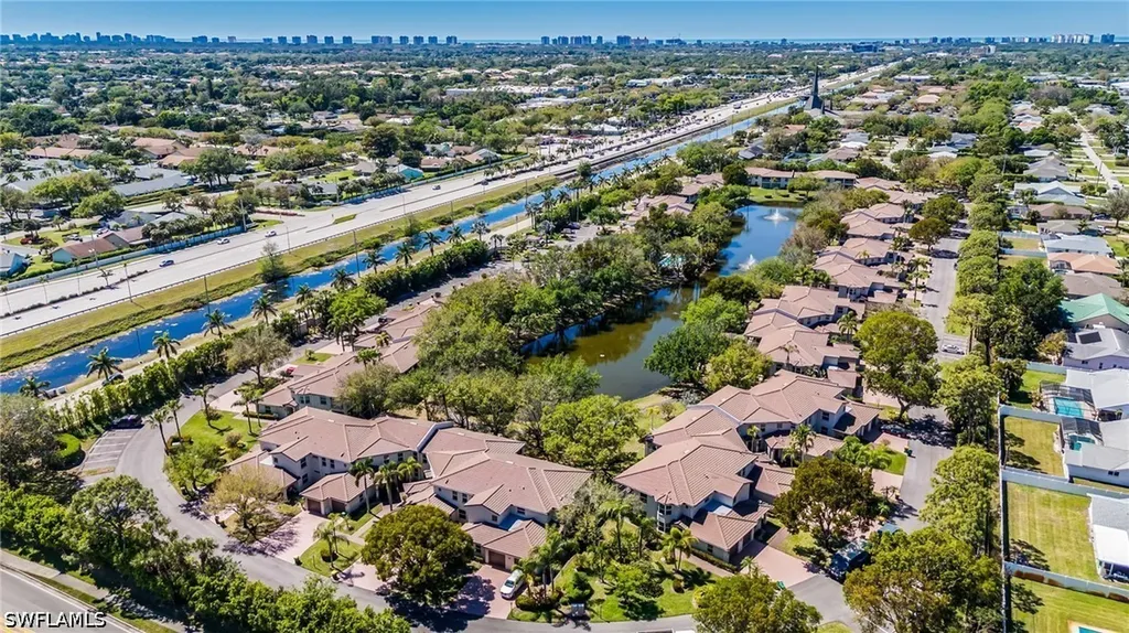 300 Diamond Circle Naples FL 34110