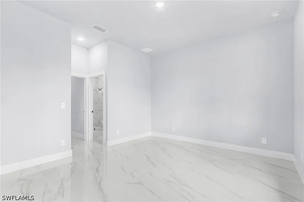 748 Chestnut Street E Lehigh Acres FL 33974
