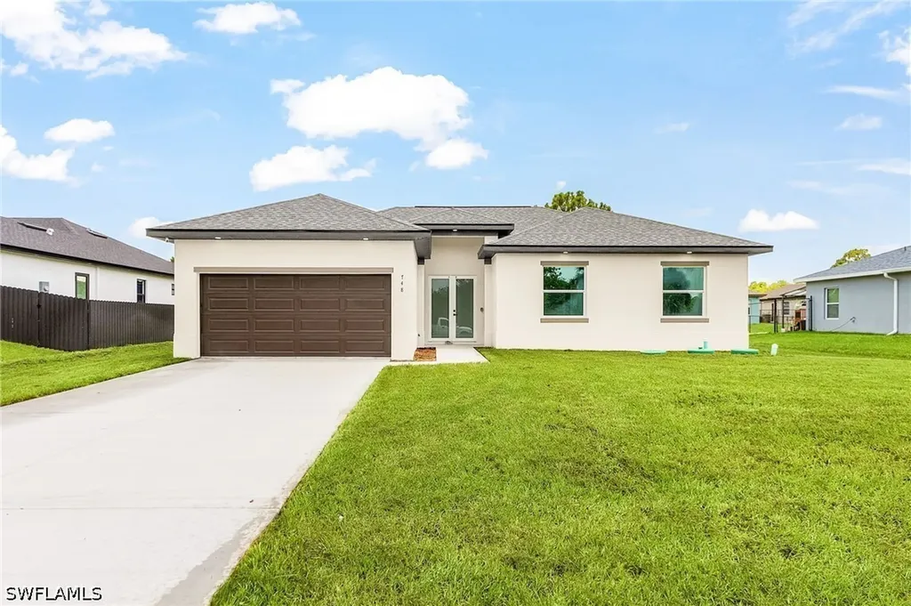 748 Chestnut Street E Lehigh Acres FL 33974
