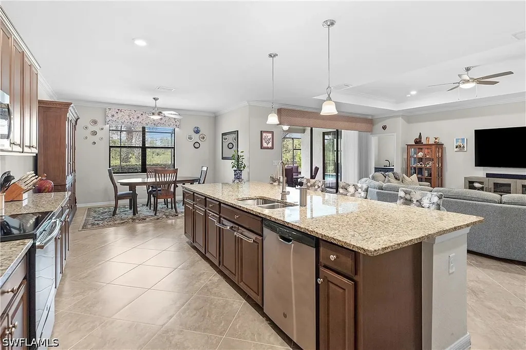 19804 Beverly Park Road Estero FL 33928