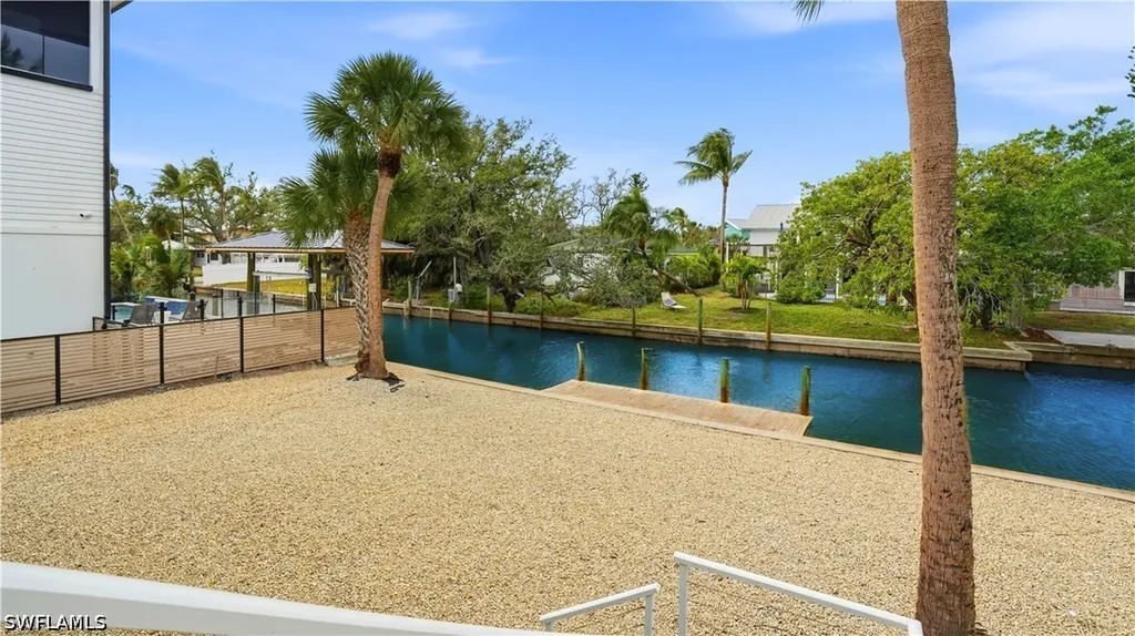 270 Dundee Road Fort Myers Beach FL 33931