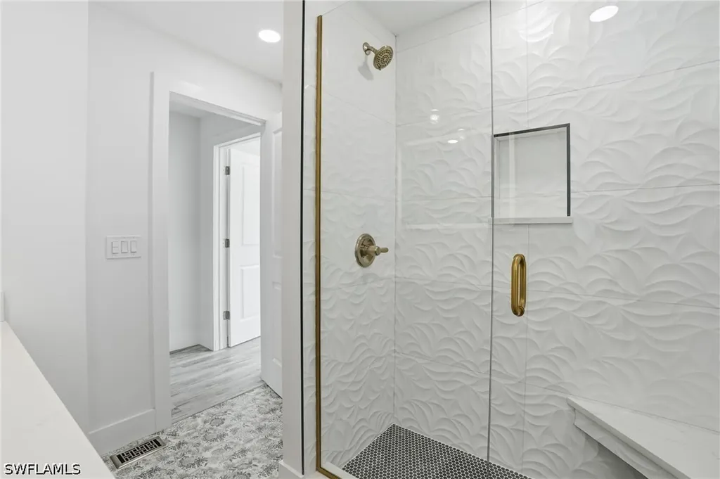 270 Dundee Road Fort Myers Beach FL 33931