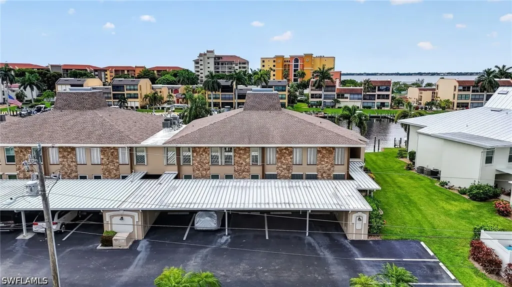 4025 SE 19th Place Cape Coral FL 33904
