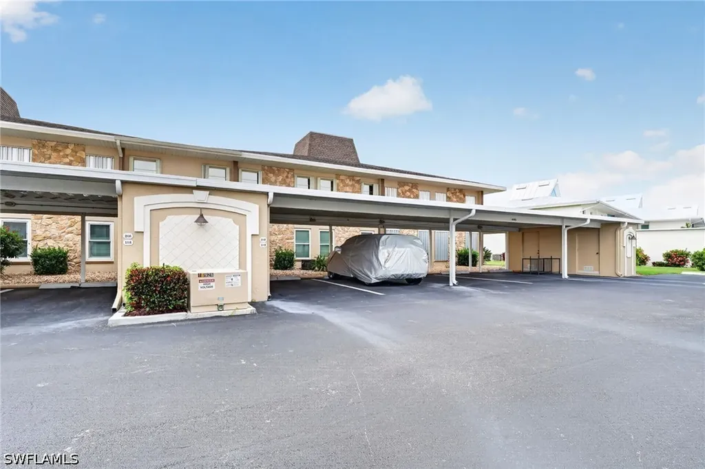 4025 SE 19th Place Cape Coral FL 33904