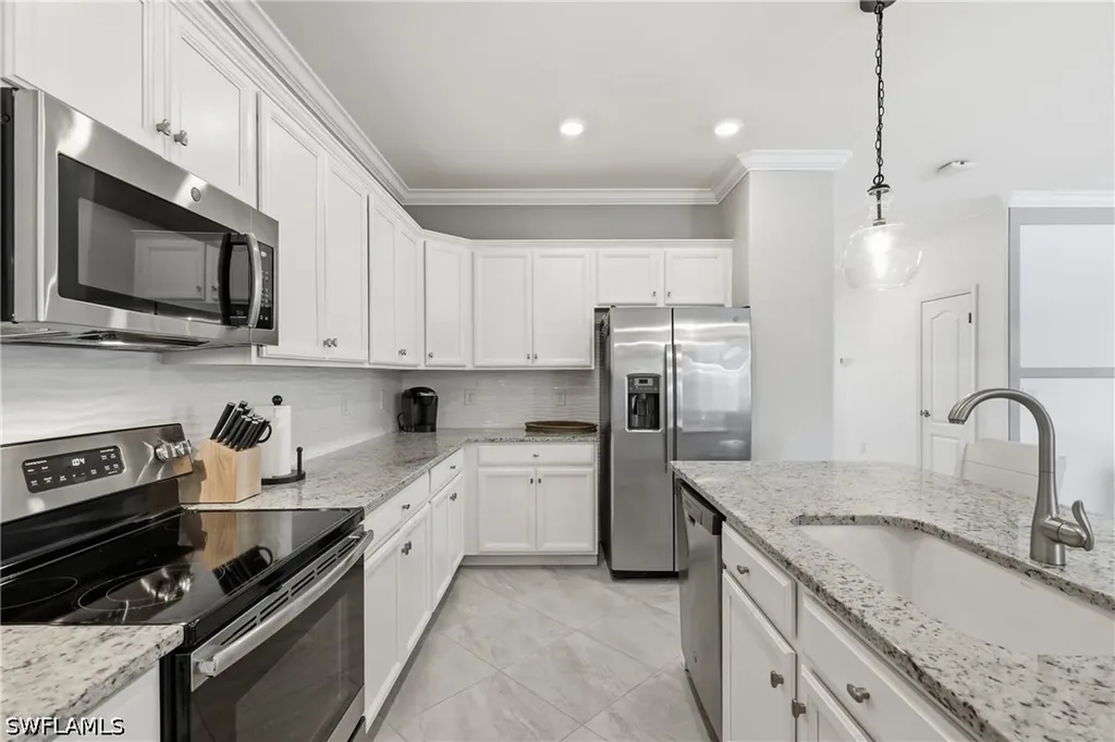 19524 Utopia Lane Estero FL 33928