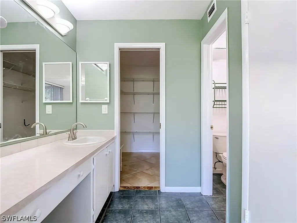 1086 Forest Lakes Drive Naples FL 34105