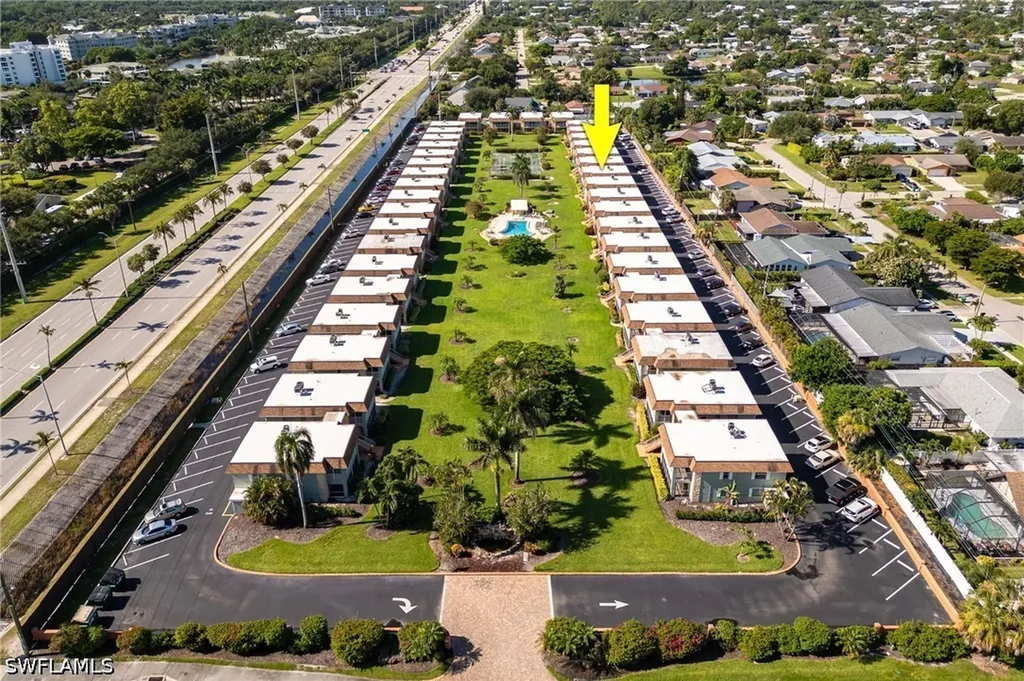 1400 Pompei Lane Naples FL 34103
