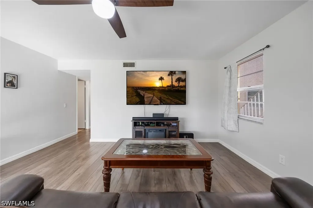 1400 Pompei Lane Naples FL 34103