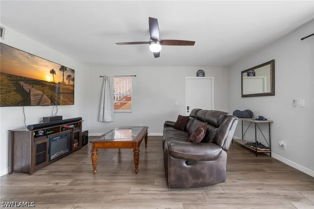 1400 Pompei Lane Naples FL 34103