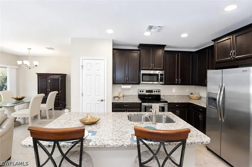 3763 Crofton Court Fort Myers FL 33916