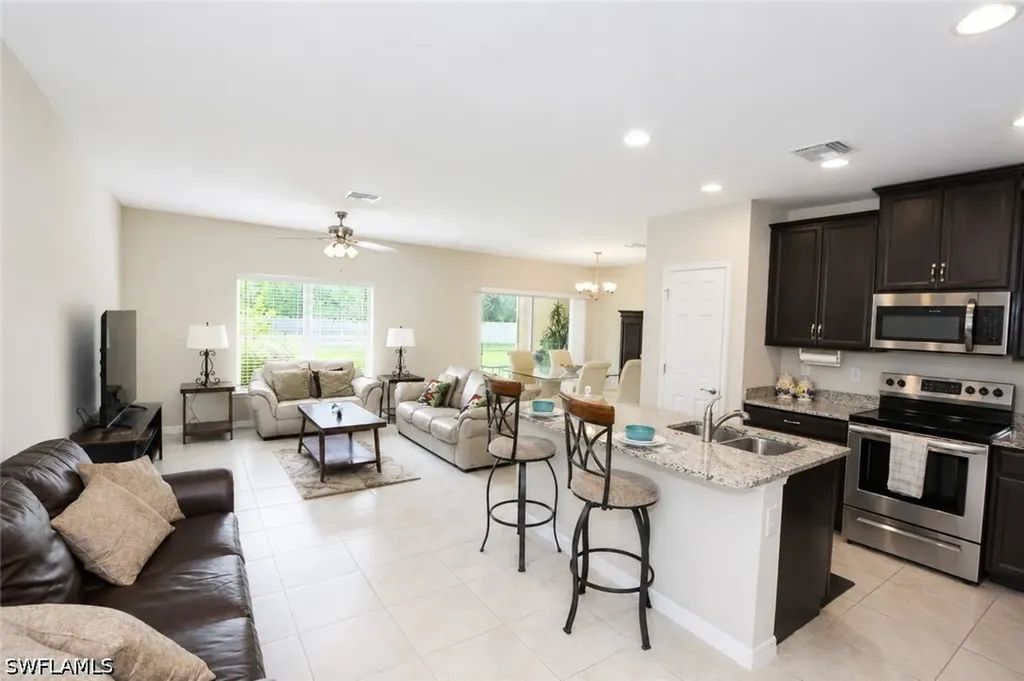 3763 Crofton Court Fort Myers FL 33916
