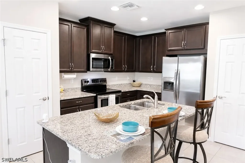 3763 Crofton Court Fort Myers FL 33916