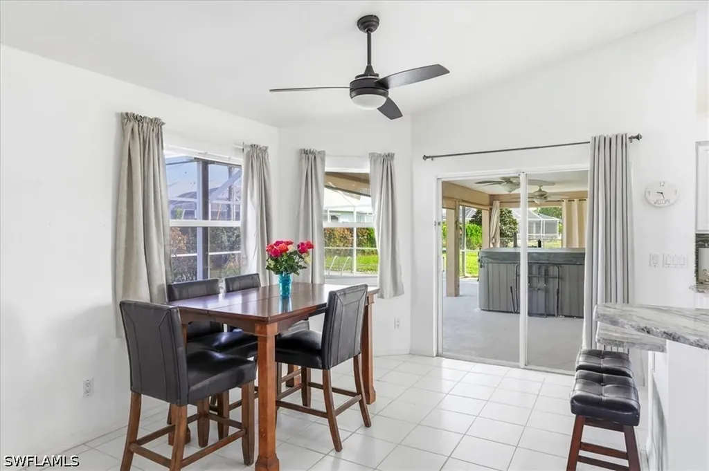 1702 SE 11th Avenue Cape Coral FL 33990