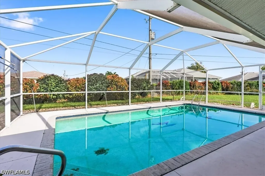 1702 SE 11th Avenue Cape Coral FL 33990