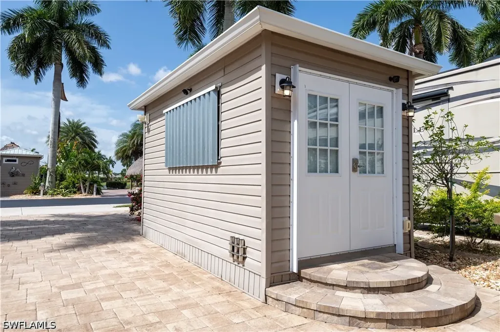10331 Fire Flag Trail Fort Myers FL 33905