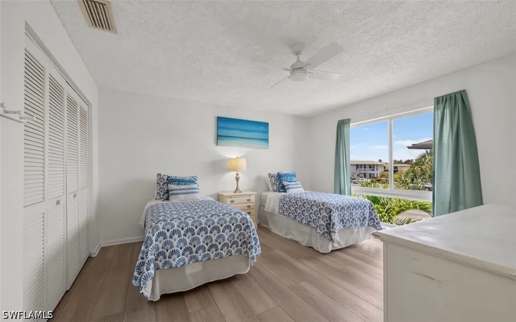 195 Peppermint Lane Naples FL 34112