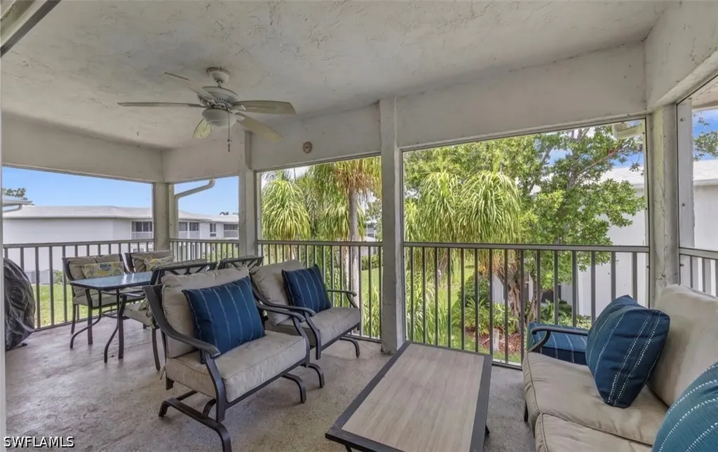 195 Peppermint Lane Naples FL 34112