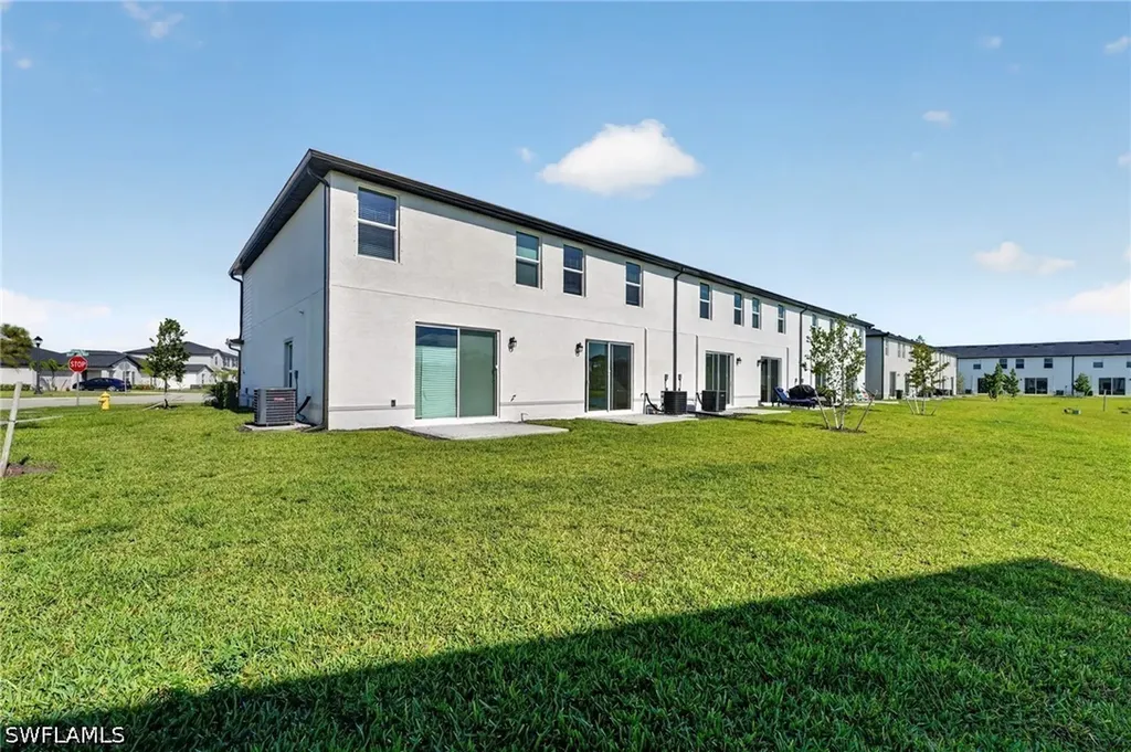 17467 Monte Isola Way North Fort Myers FL 33917