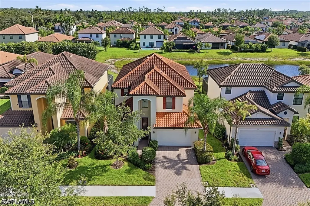 4381 Madagascar Palm Way Naples FL 34119