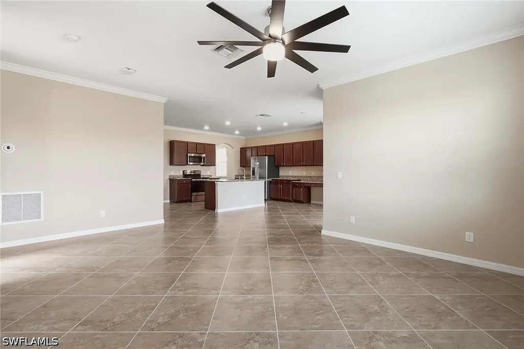 4381 Madagascar Palm Way Naples FL 34119