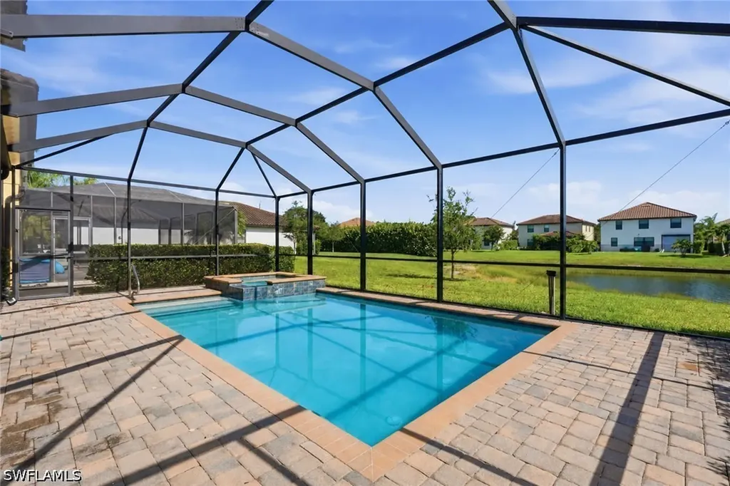 4381 Madagascar Palm Way Naples FL 34119