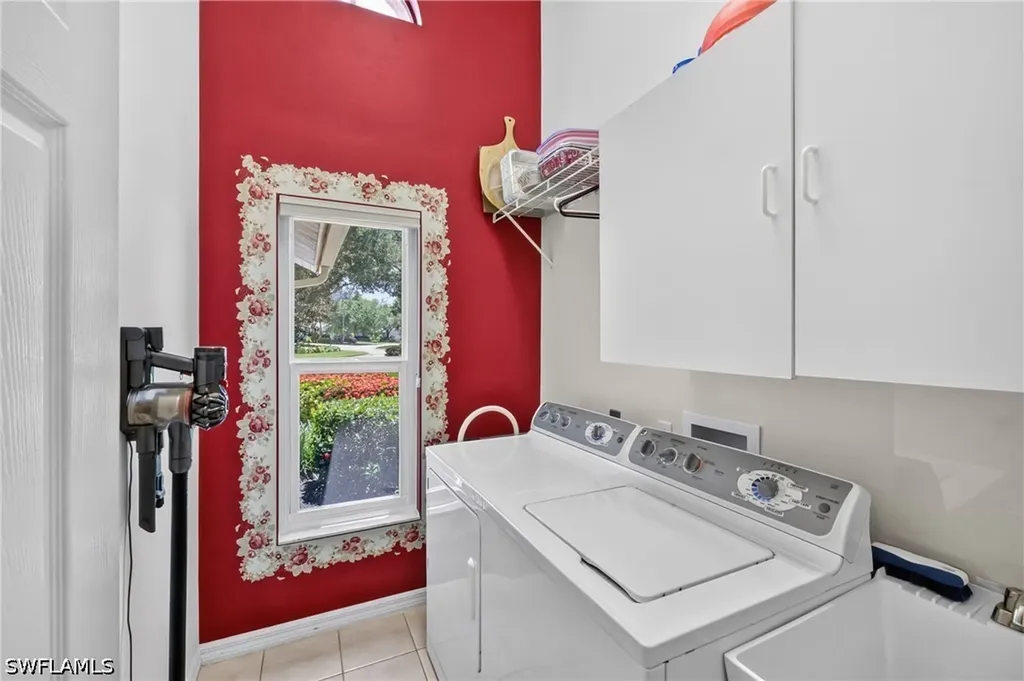 11690 Pinewood Lakes Drive Fort Myers FL 33913