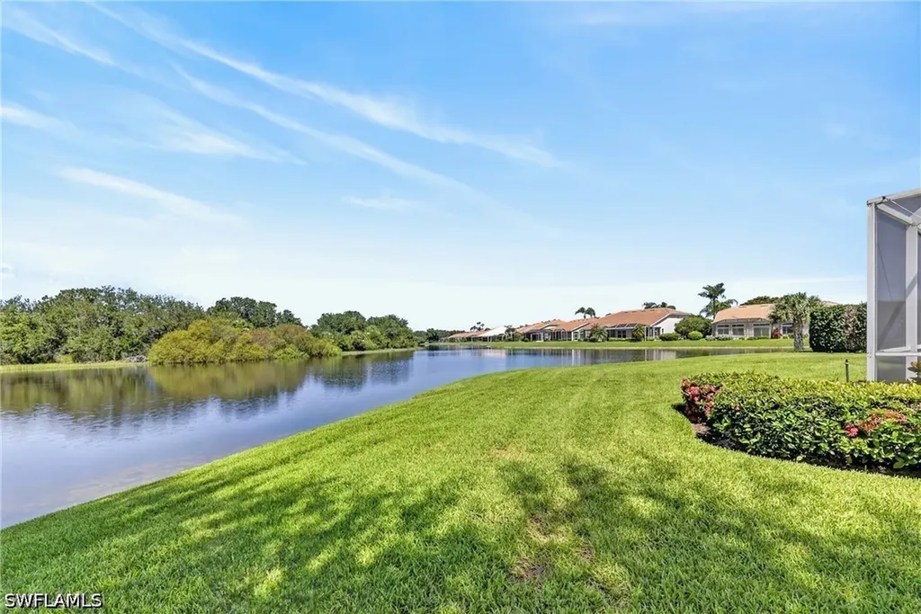 11690 Pinewood Lakes Drive Fort Myers FL 33913