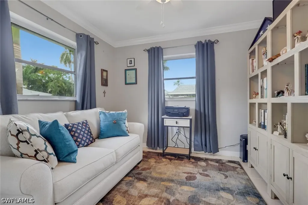 175 Crown Drive Naples FL 34110