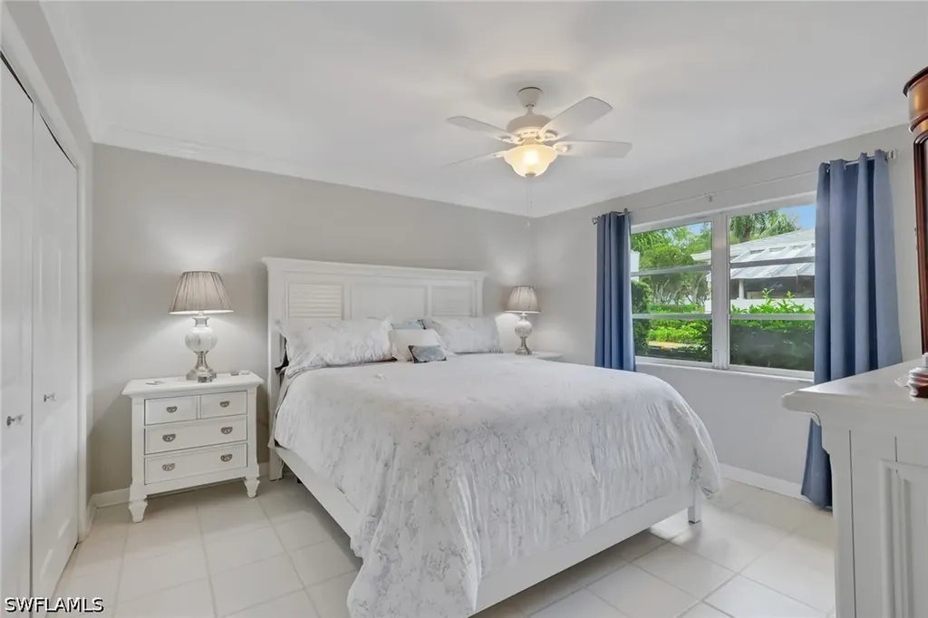175 Crown Drive Naples FL 34110