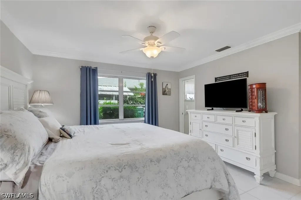 175 Crown Drive Naples FL 34110