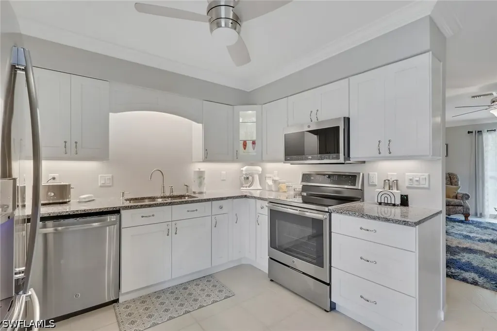175 Crown Drive Naples FL 34110